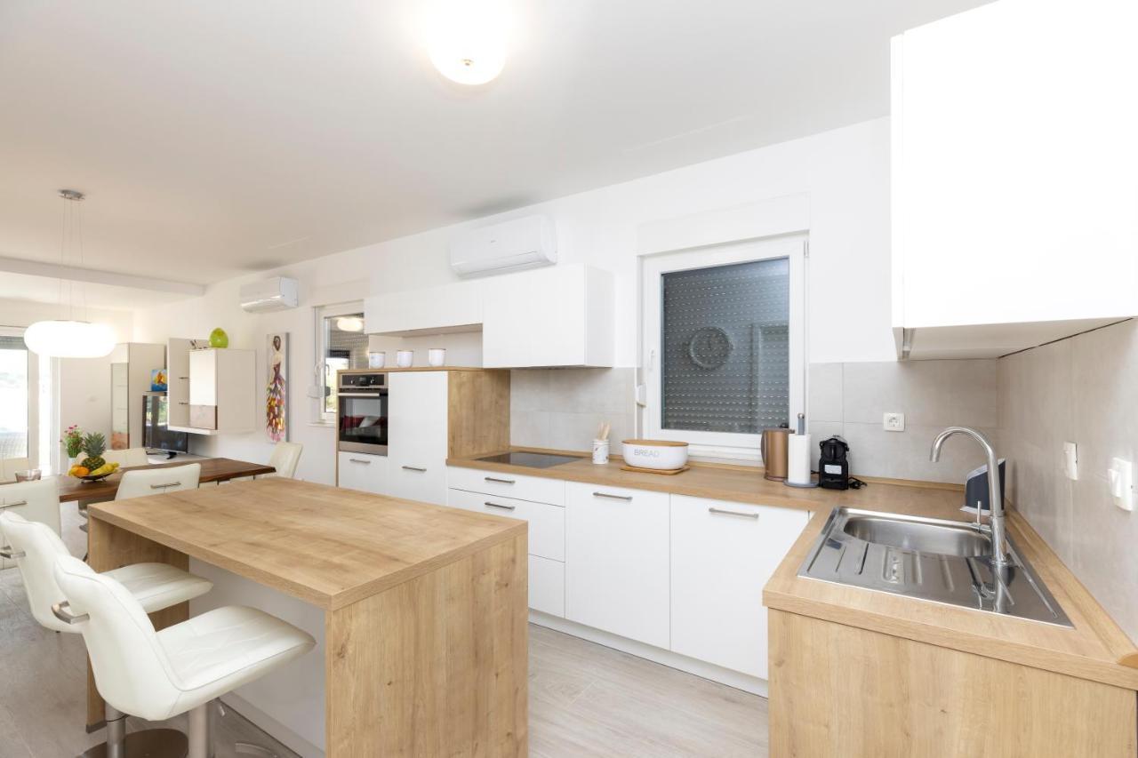 Apartments Tony مالي لوشينغْ المظهر الخارجي الصورة